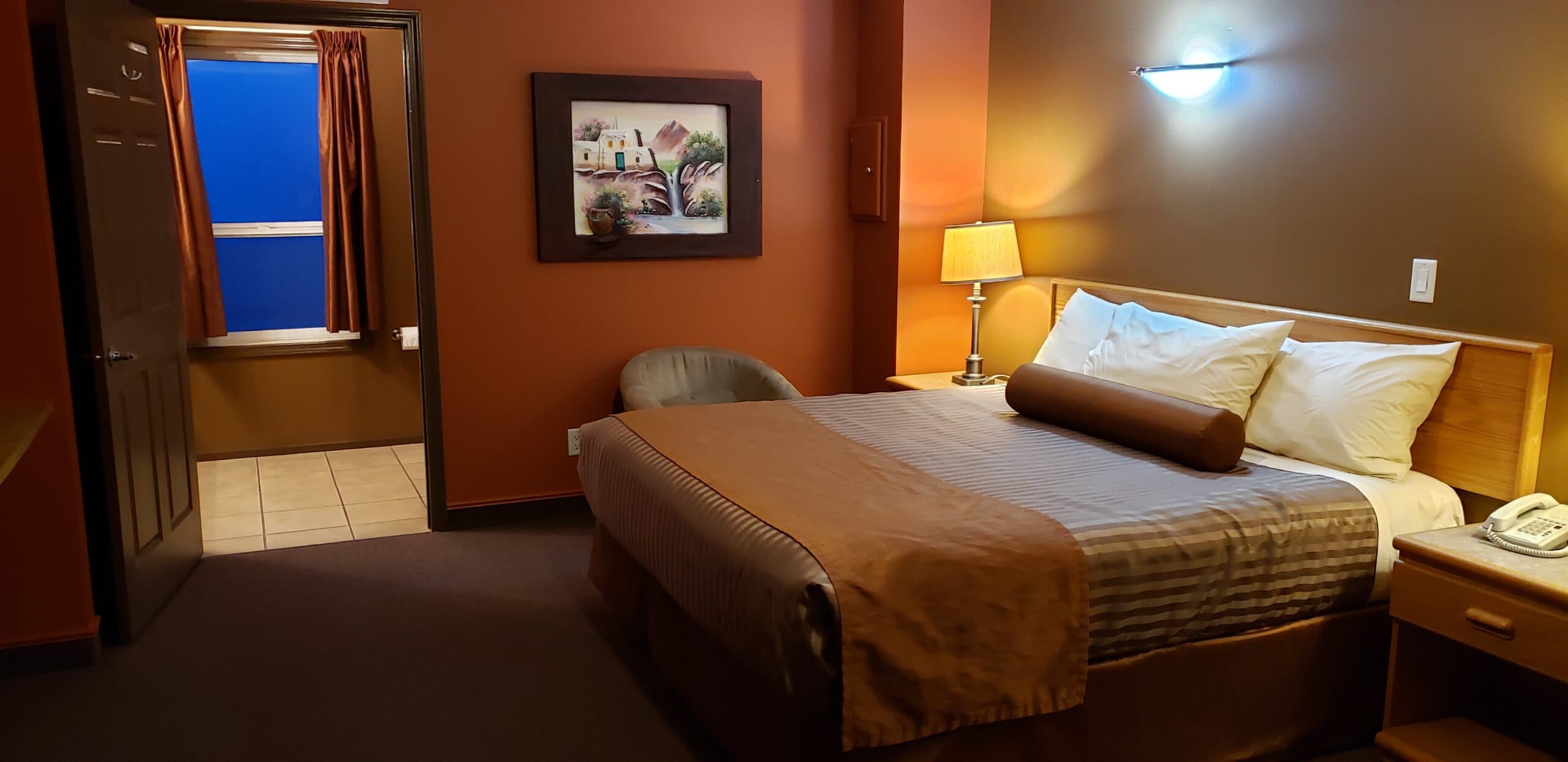 Avalon Inn