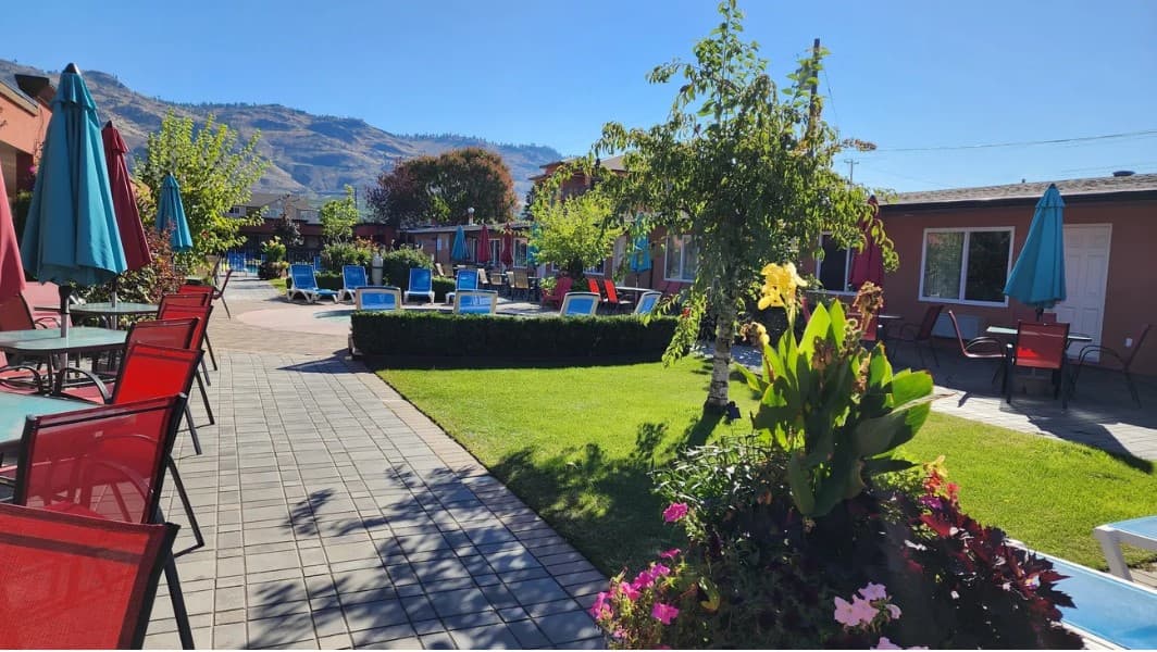 Sahara Courtyard Inn