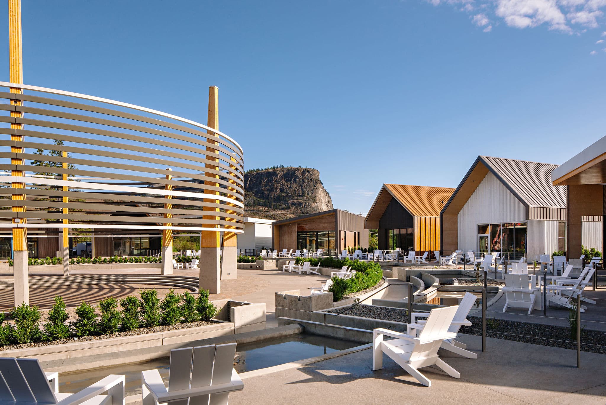 The District Wine Village tasting courtyard