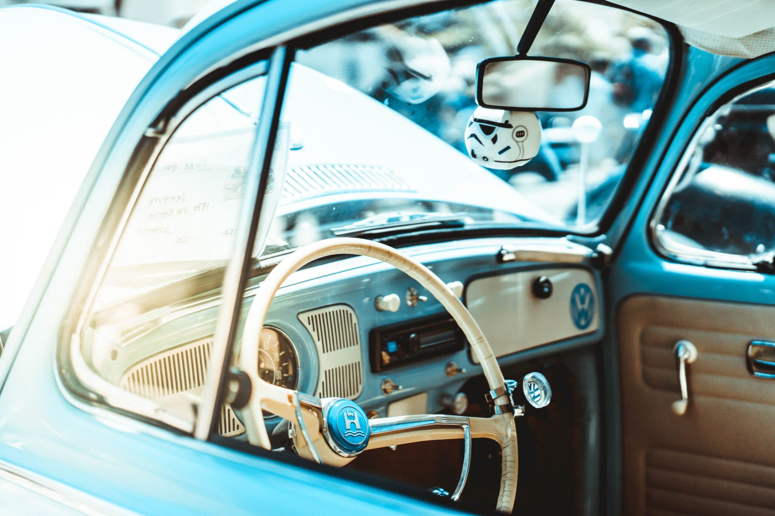 Fender Fridays: Show & Shine @ Gino’s Coffee House